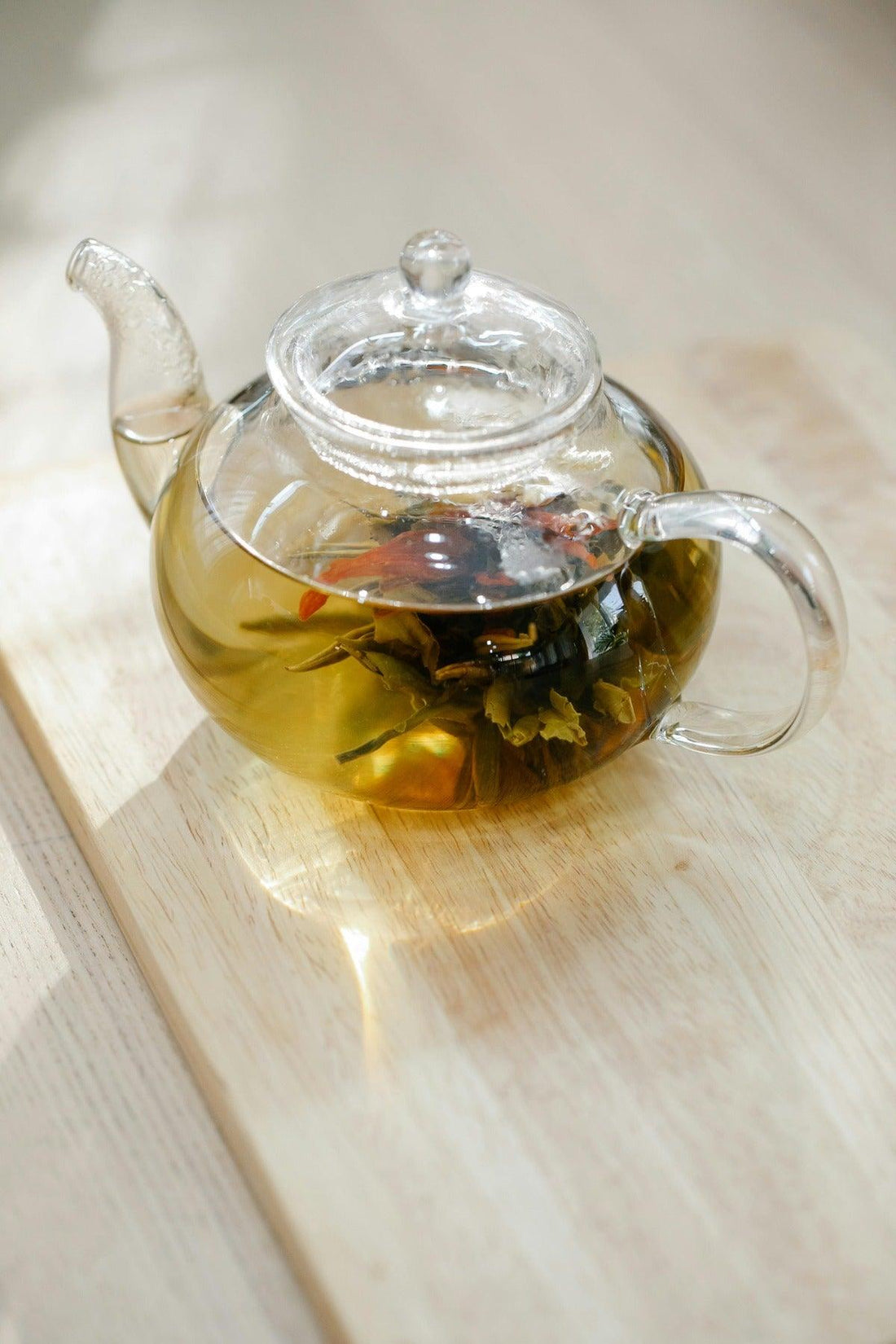 Unwind with Nature: Your Guide to the Healing of Herbal Teas